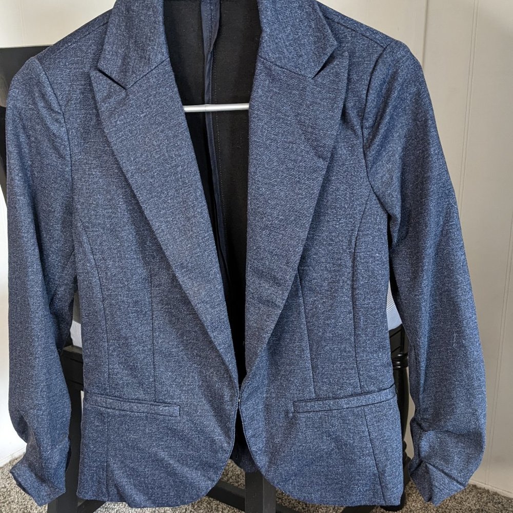 Amanda & Chelsea Size 3 Blazer